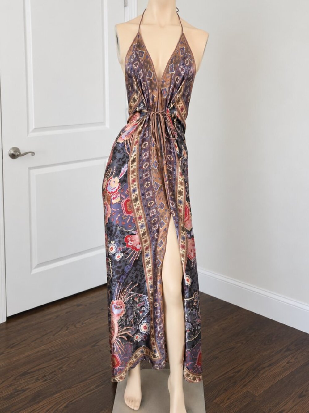Vintage Y2K Boho Festival 100% Silk Paisley Halter Maxi Dress Backless